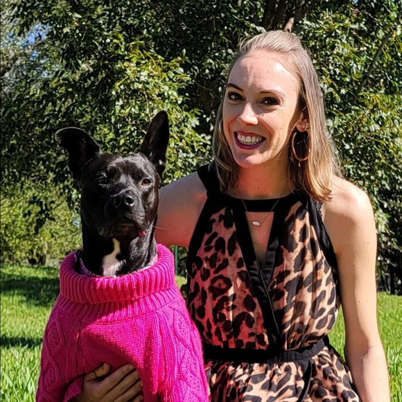 Meet your Posher, Michelle - Picture 1 of 3